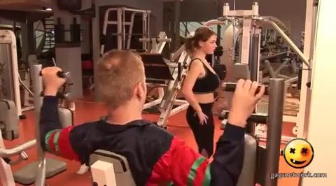 Olga Pavlenko Flashing Big Boobies At The Gym GIF