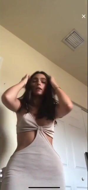 Let's start things right with this TikTok Live puffy NipSlip!