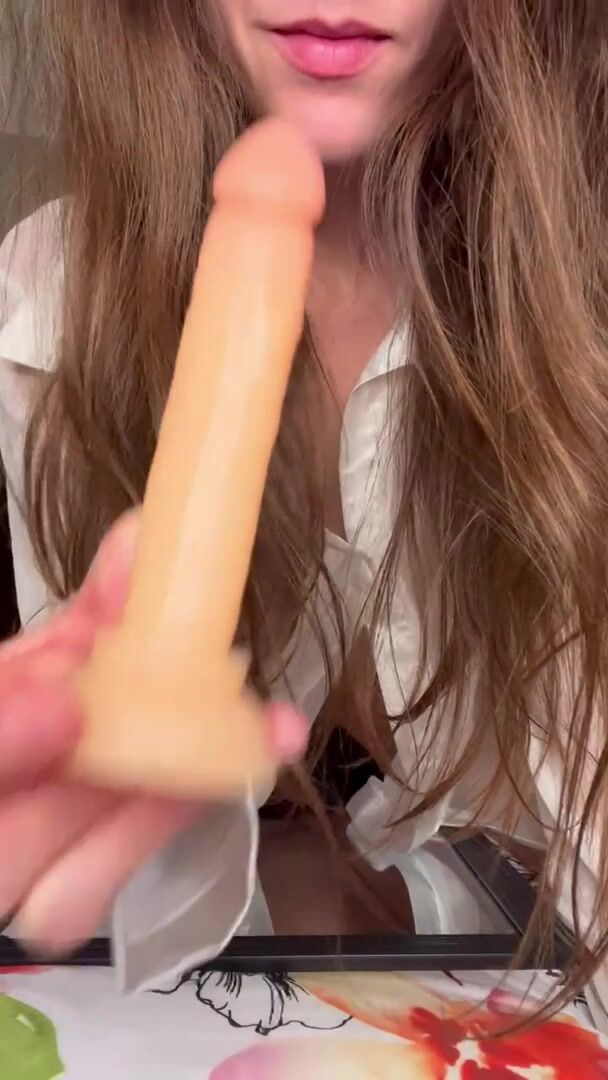 I wish this dildo was your dick ????