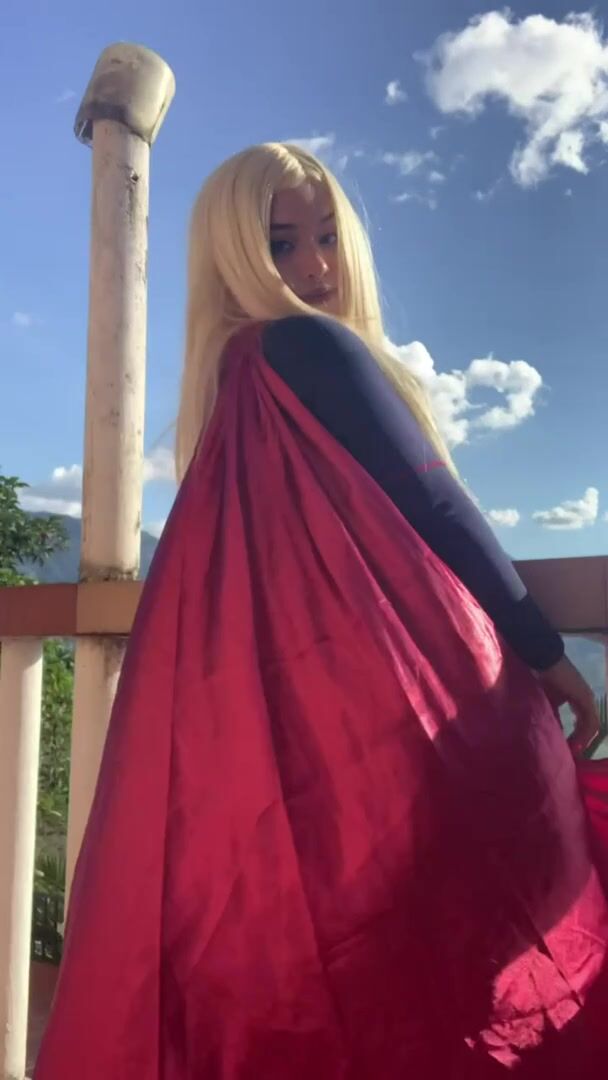 Supergirl by iwishufuckme <3